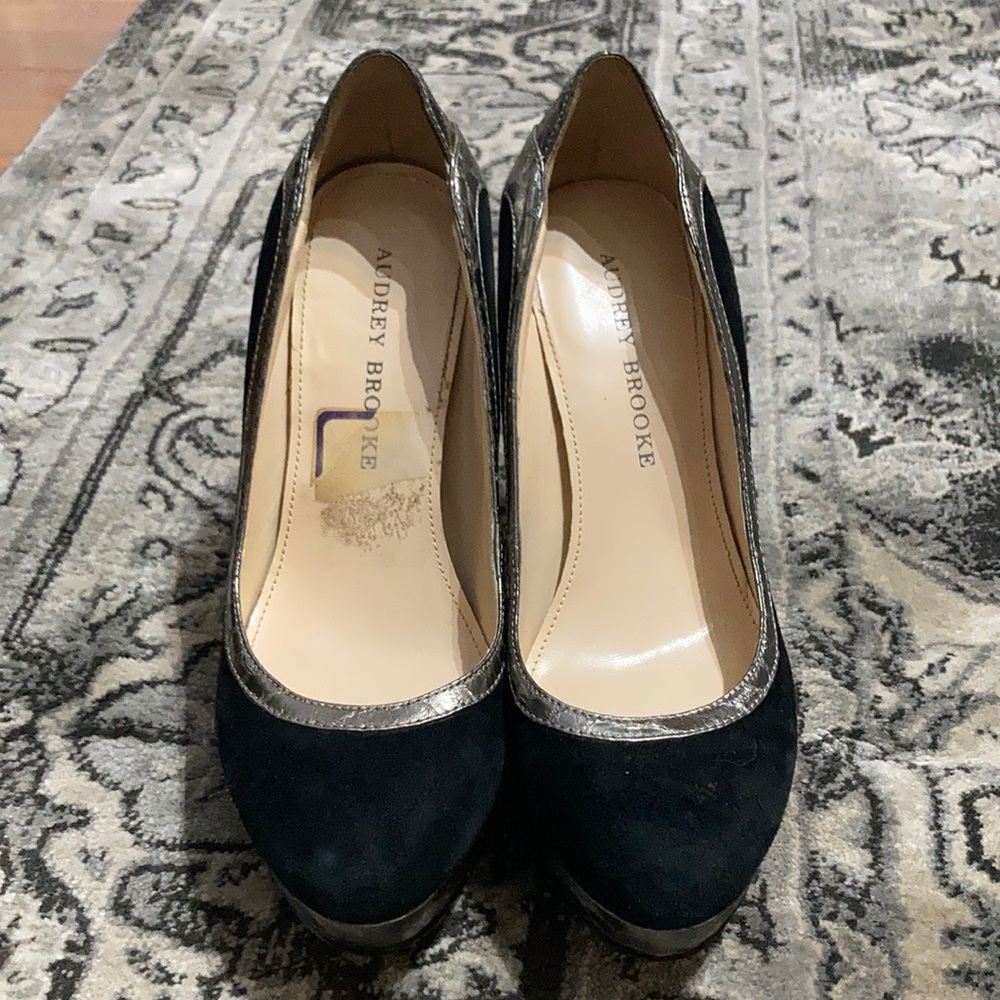 Audrey Brooke High Heels